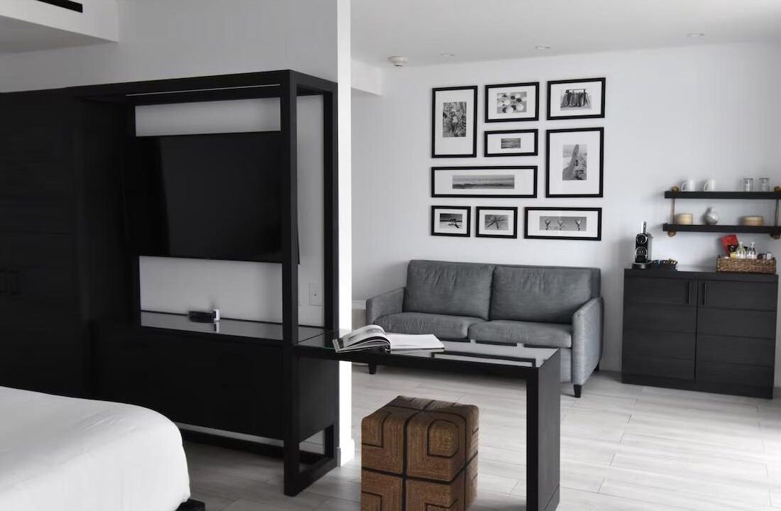 Photo of Livingroom in Long Branch