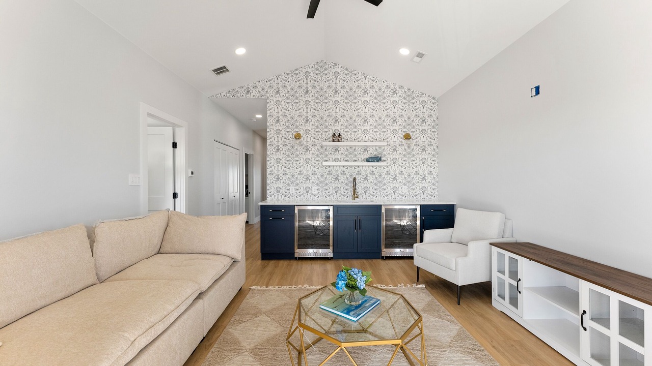 Photo of Livingroom in West Wildwood