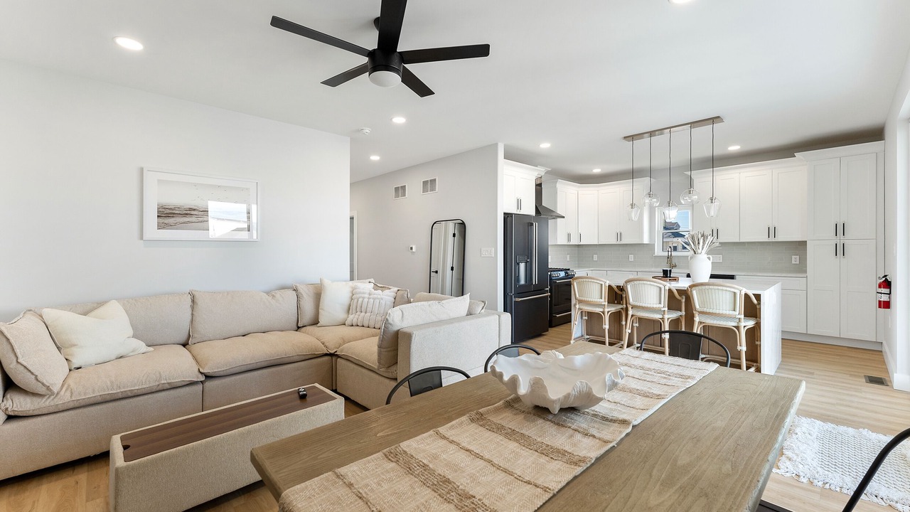 Photo of Livingroom in West Wildwood