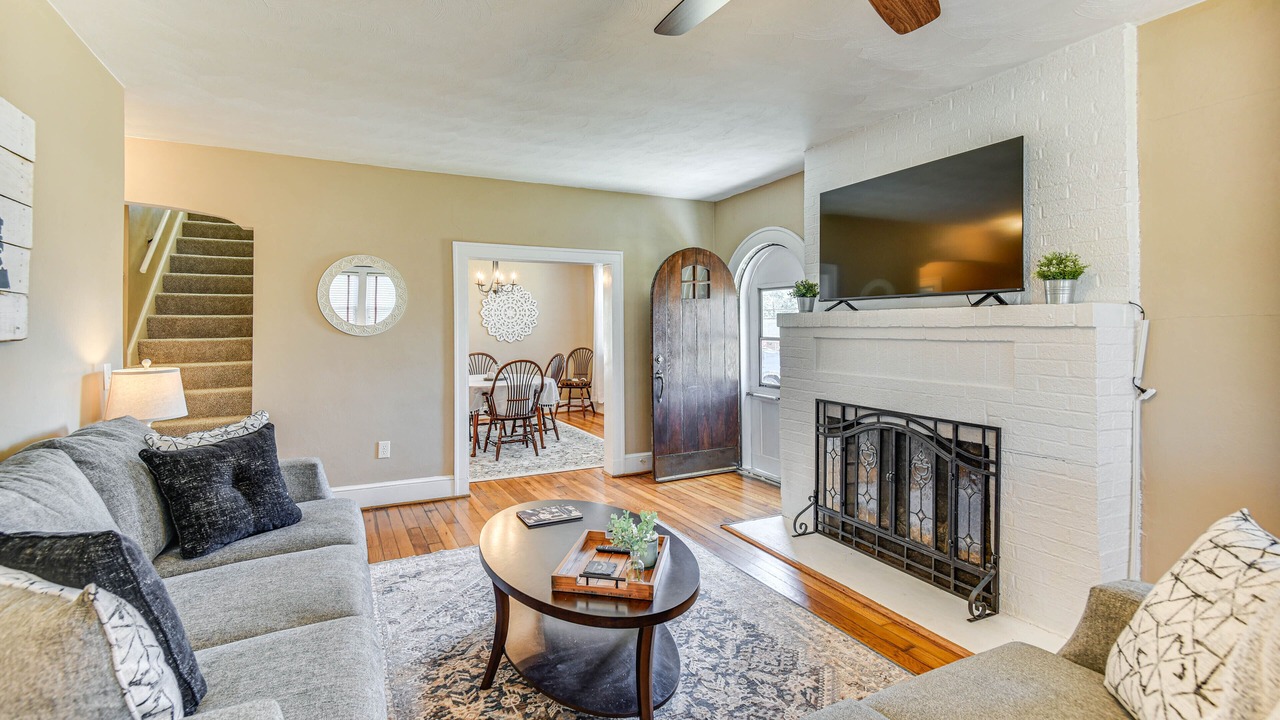 Photo of Livingroom in Smithfield