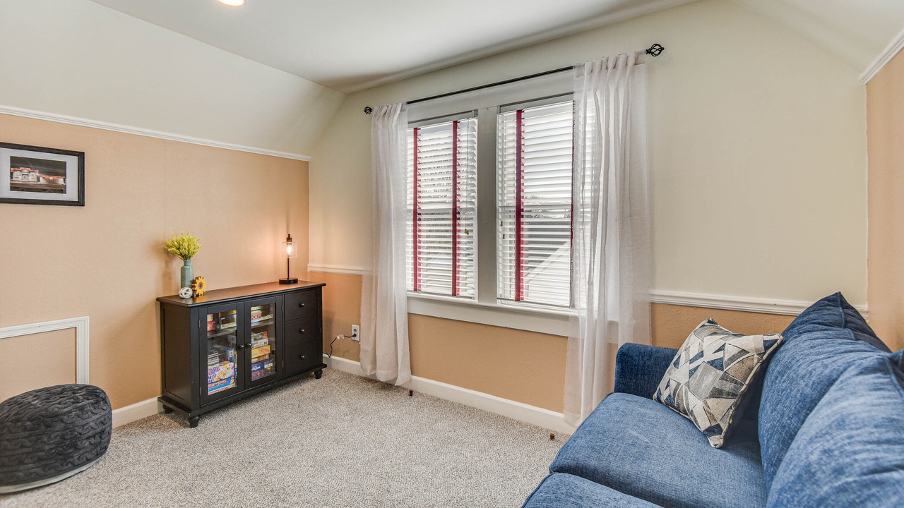Photo of Livingroom in Smithfield