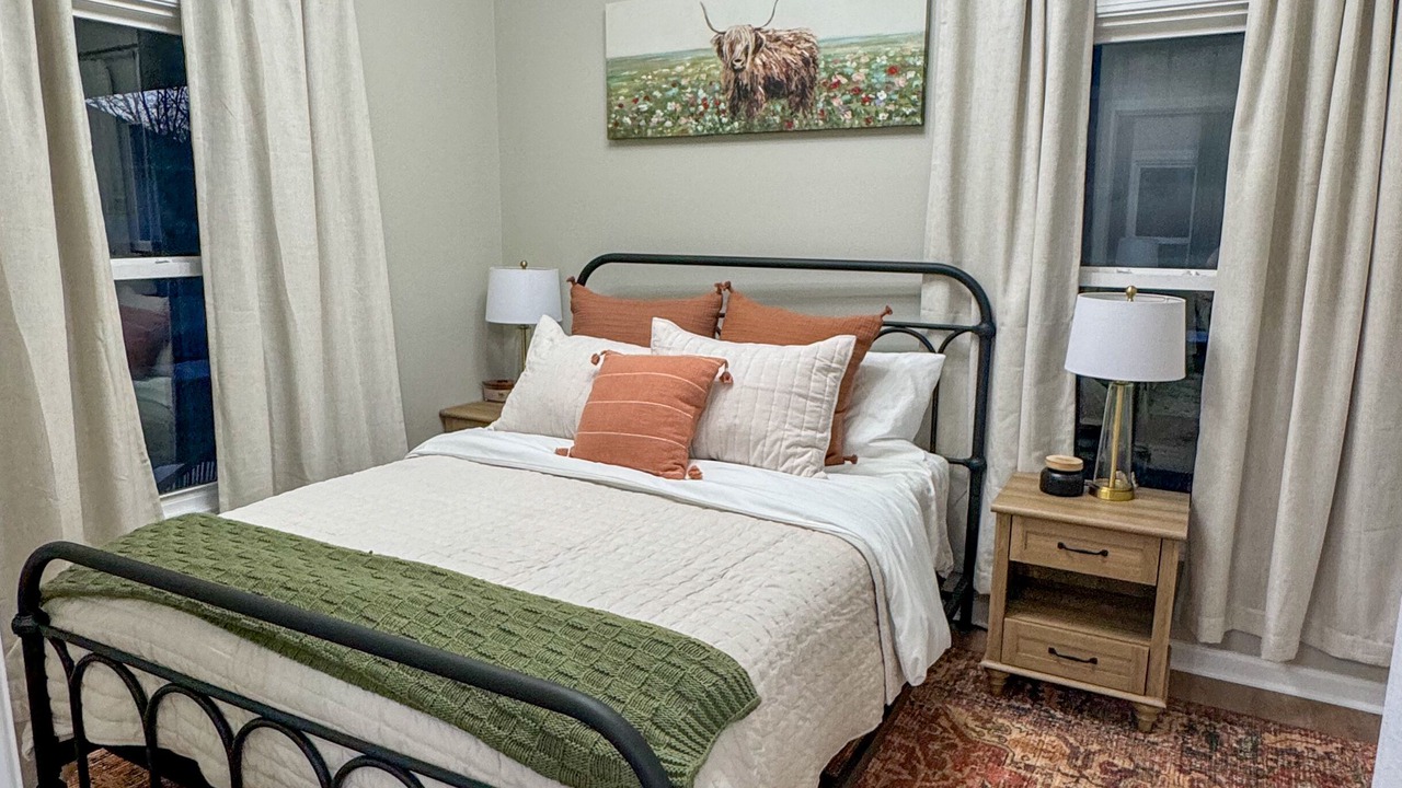 Photo of Bedroom in Creston