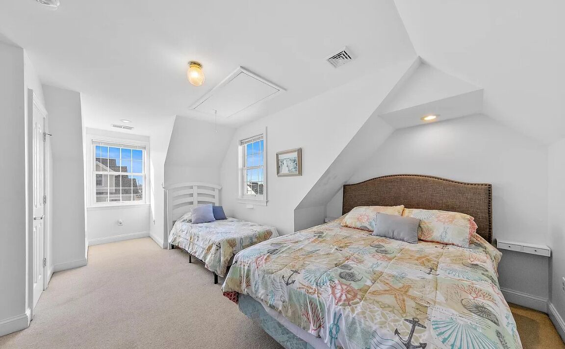 Photo of Bedroom in Mystic Island