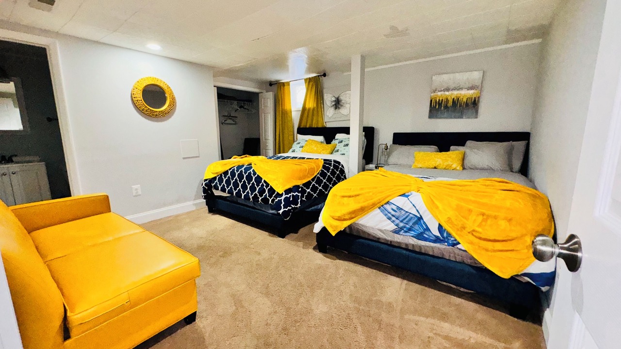 Photo of Bedroom in Aspen Hill