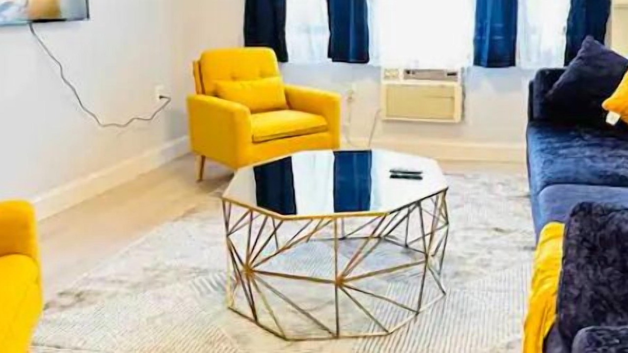 Photo of Livingroom in Aspen Hill