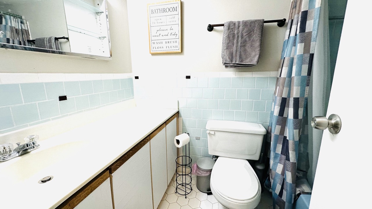 Photo of Bathroom in Aspen Hill