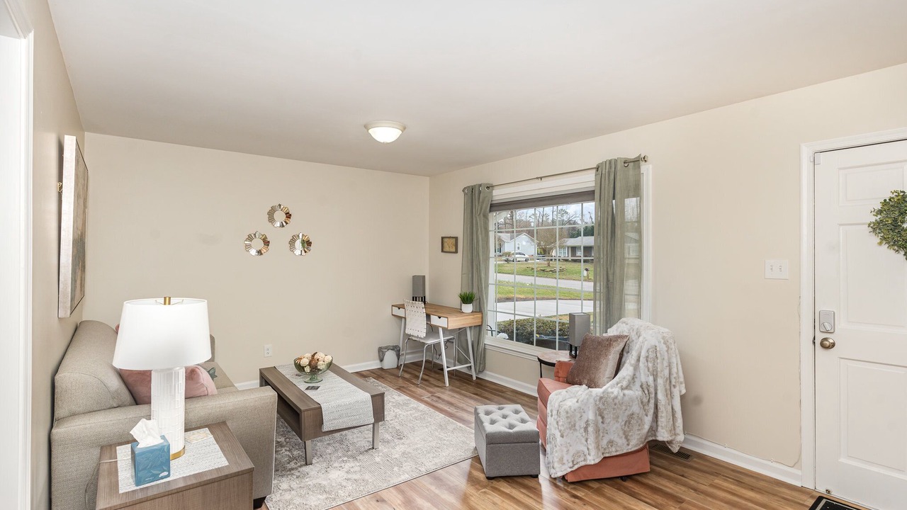 Photo of Livingroom in Northeast Raleigh