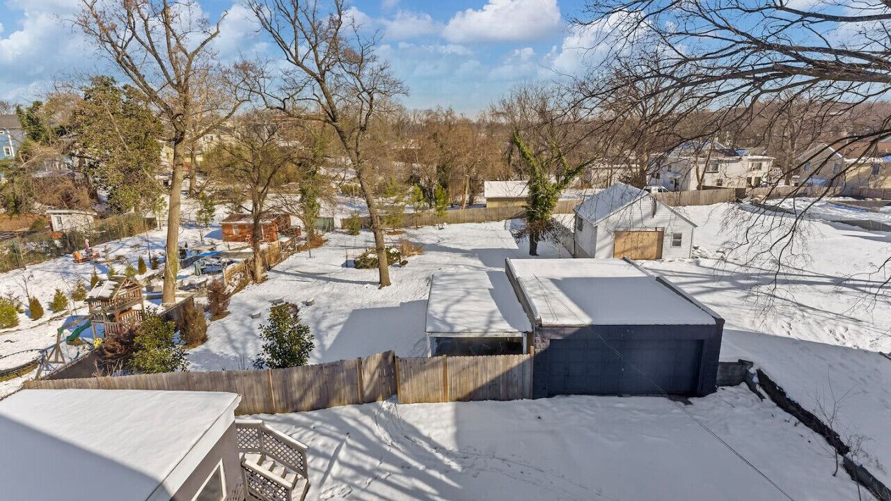 Photo of Outdoor in Woodridge