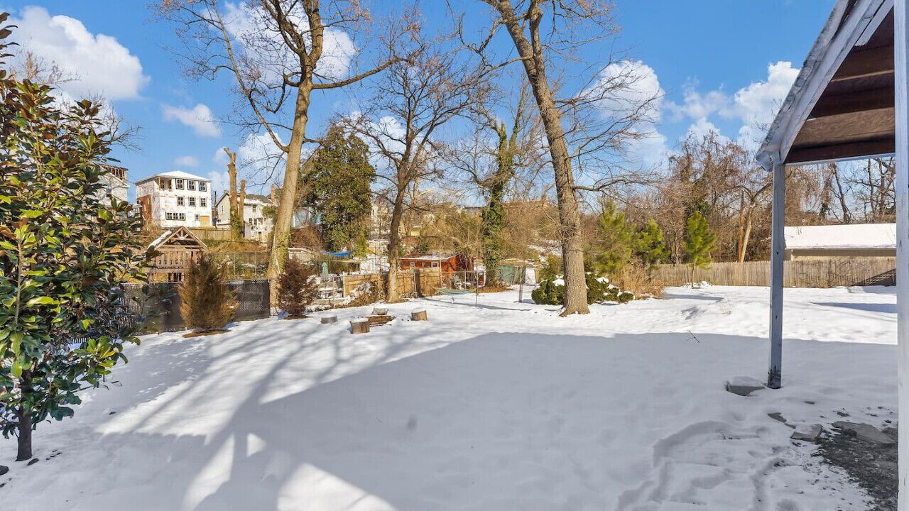Photo of Outdoor in Woodridge