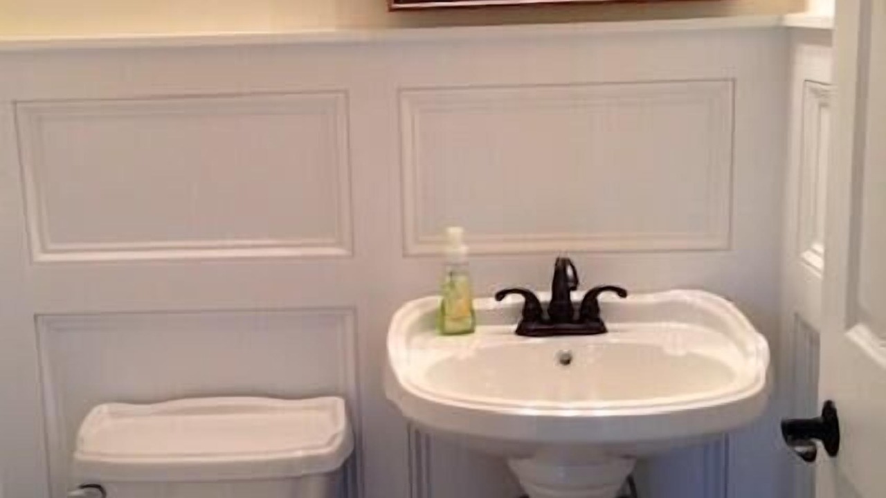 Photo of Bathroom in Swainton