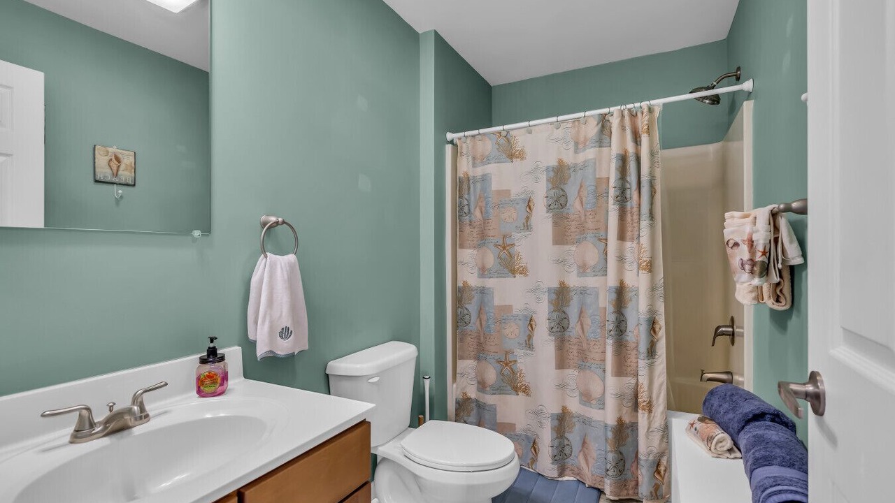 Photo of Bathroom in Ocean Gate