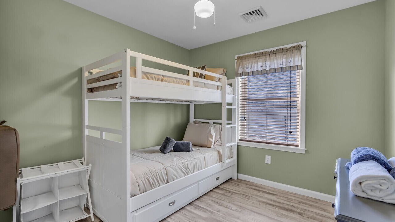 Photo of Bedroom in Ocean Gate
