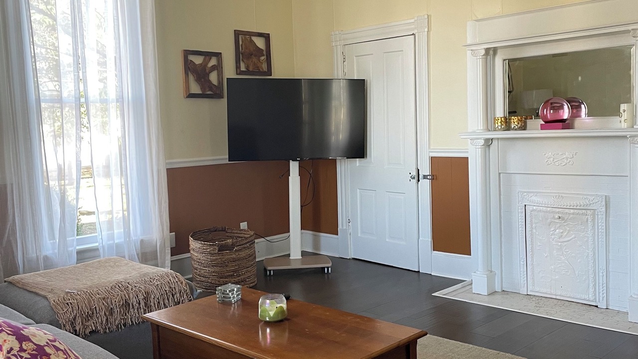 Photo of Livingroom in Bell Buckle
