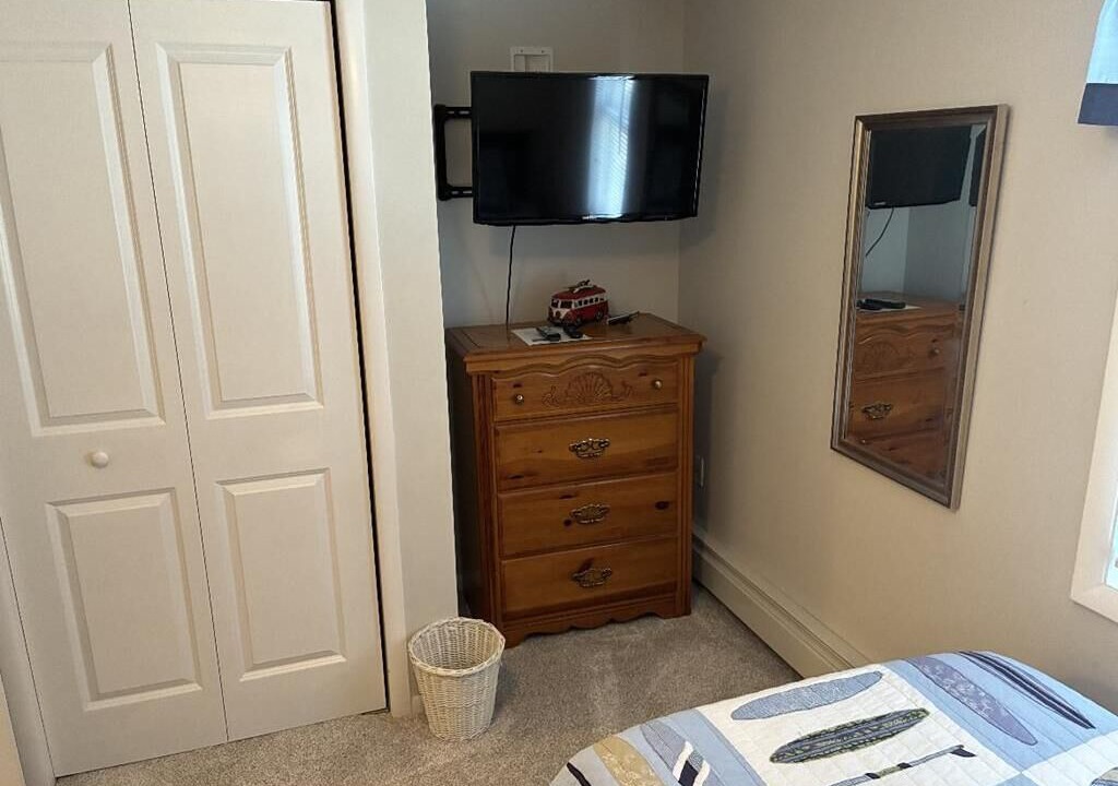 Photo of Bedroom in Townsend's Inlet