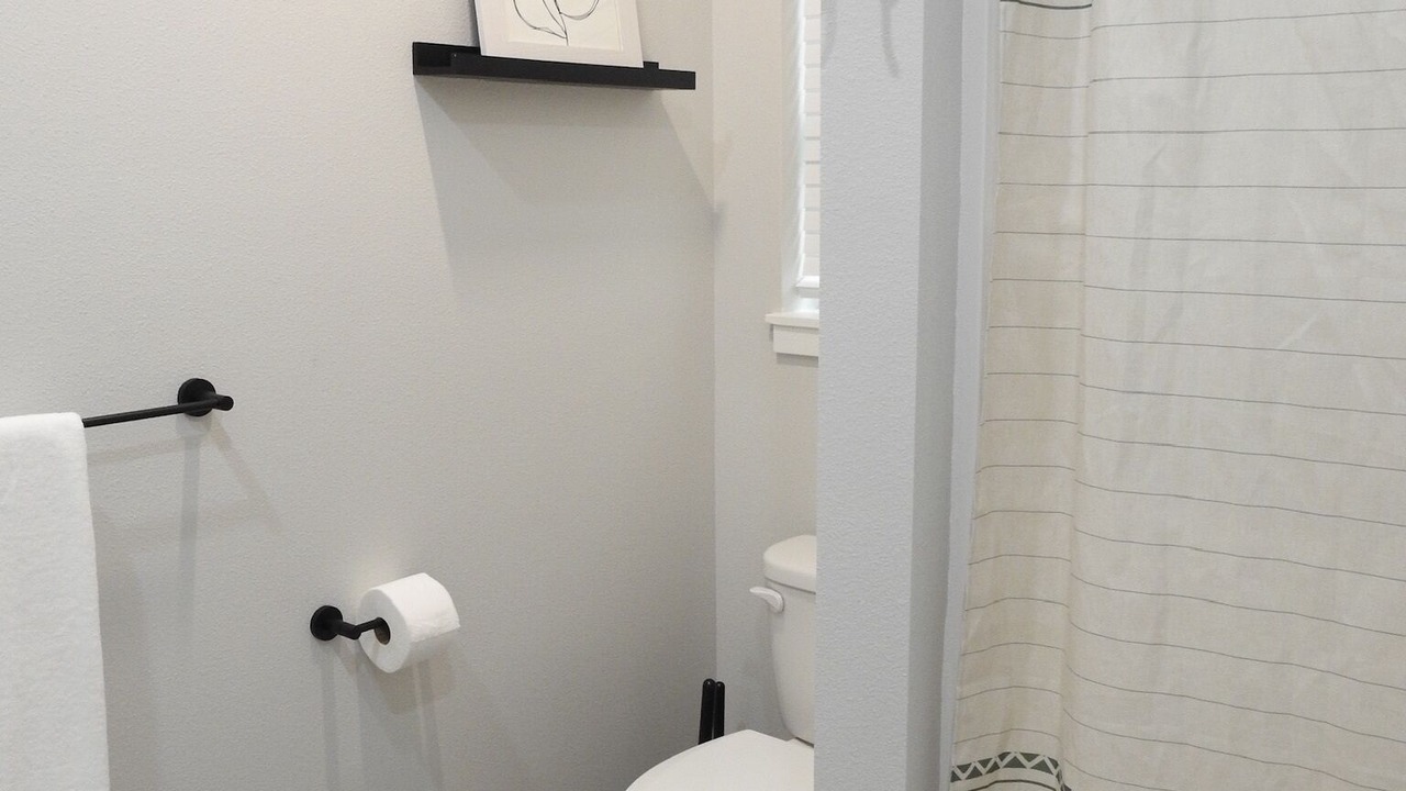 Photo of Bathroom in Mann