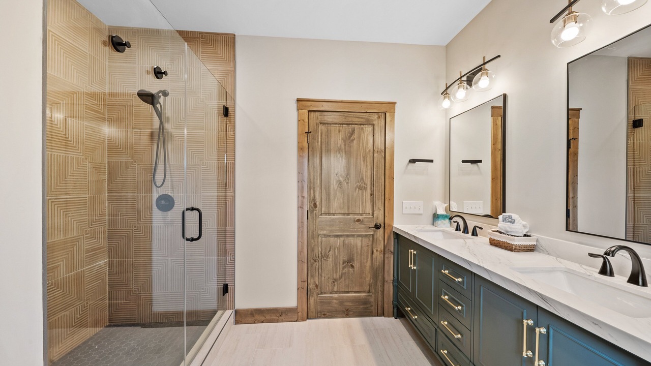 Photo of Bathroom in Banner Elk