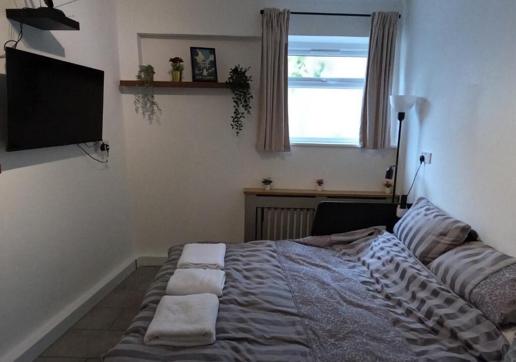 Photo of Bedroom in Navy Yard
