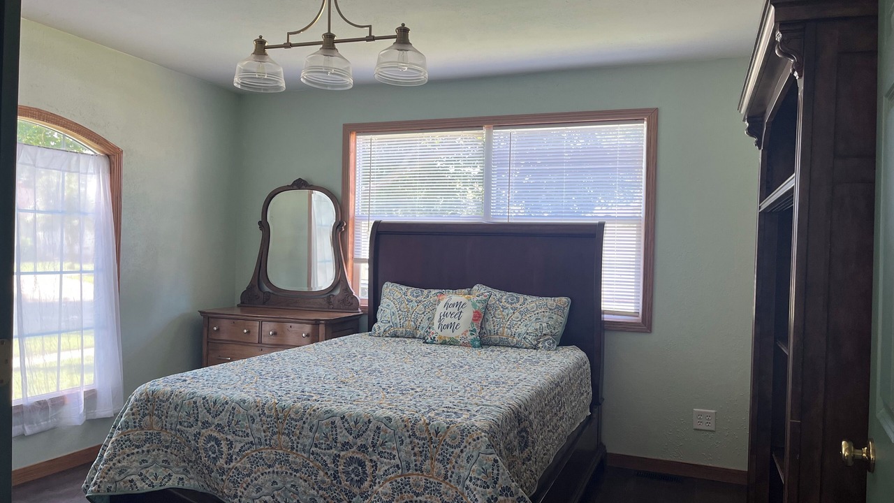 Photo of Bedroom in Storm Lake