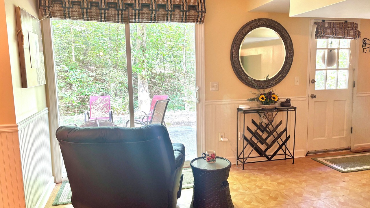 Photo of Livingroom in Marietta