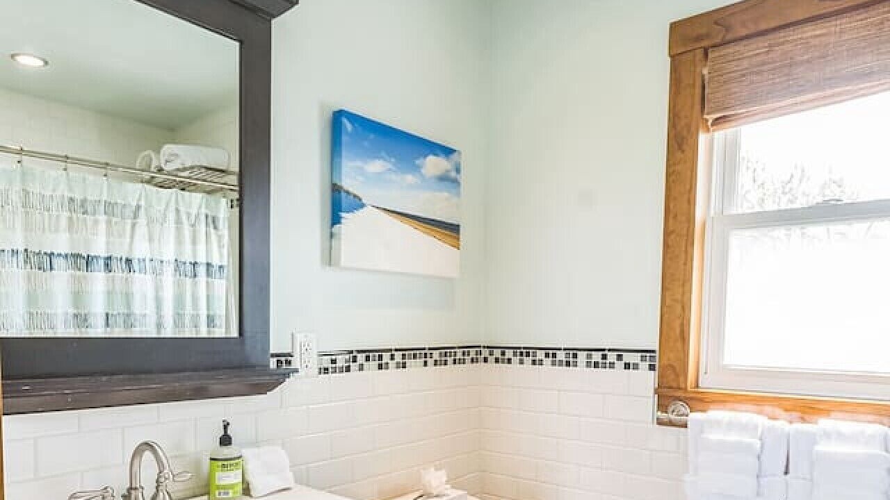 Photo of Bathroom in Keansburg