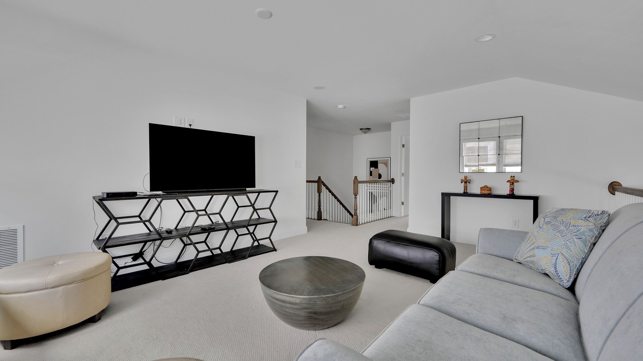 Photo of Livingroom in Long Neck