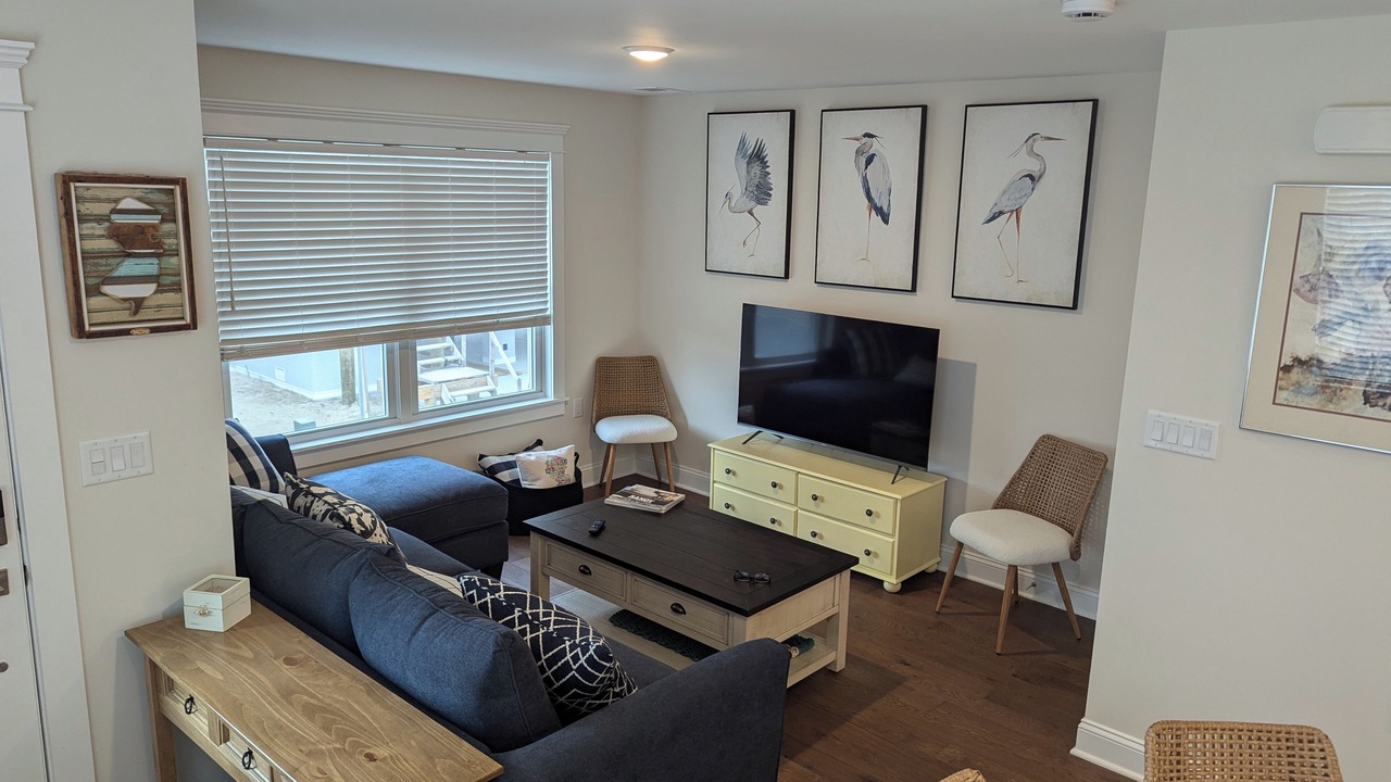 Photo of Livingroom in Mantoloking