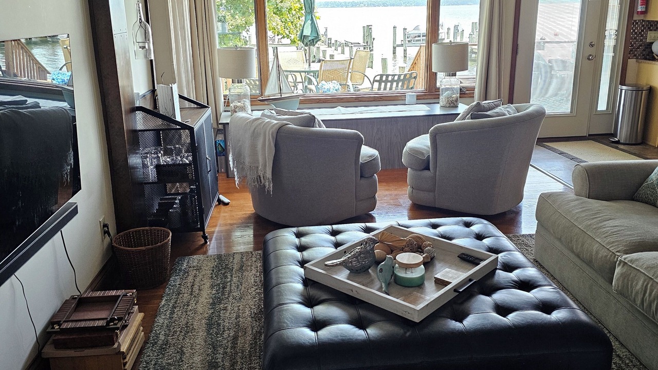 Photo of Livingroom in Perryville