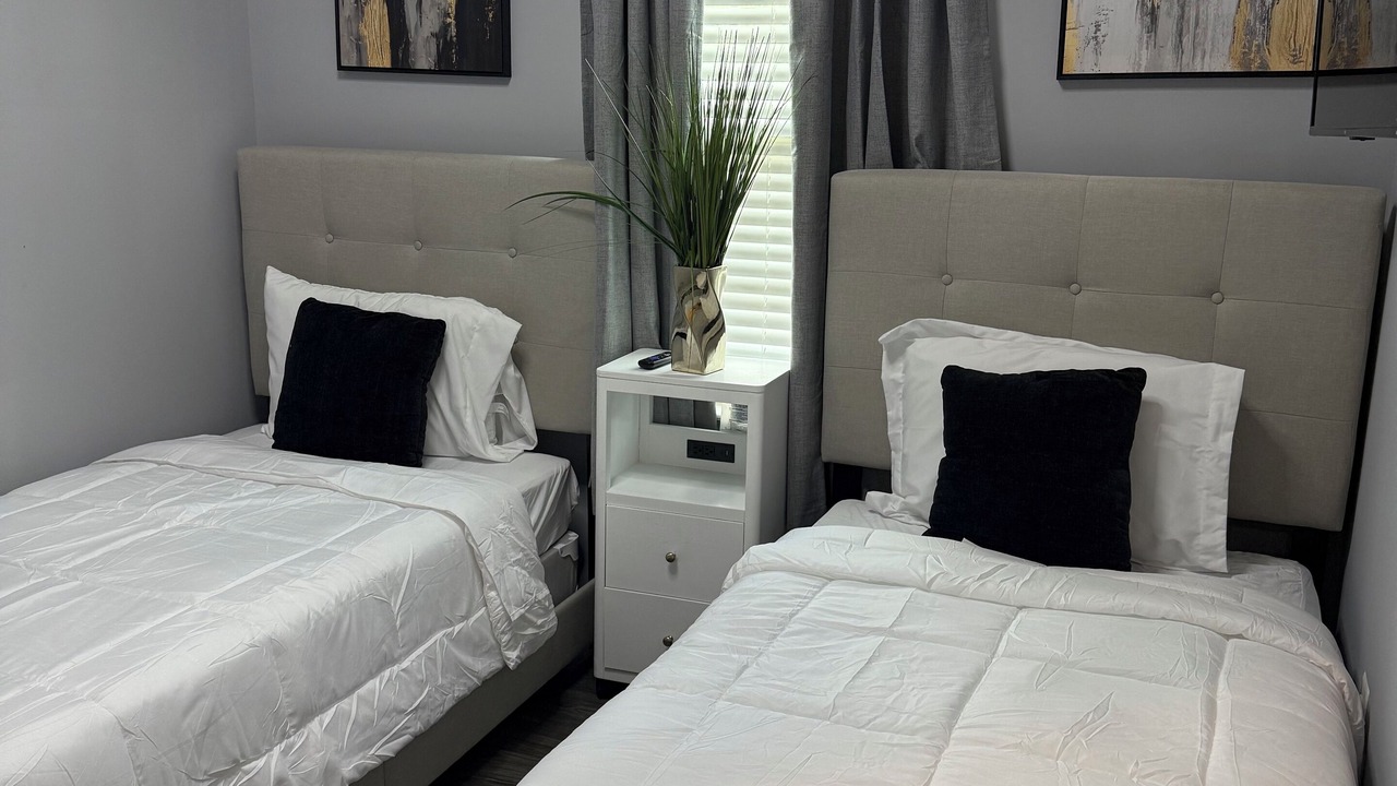 Photo of Bedroom in Brooklyn Park