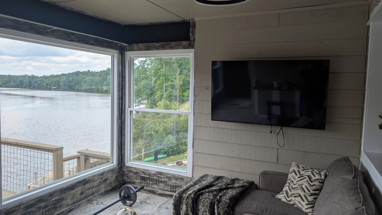 Photo of Livingroom in Cave Spring