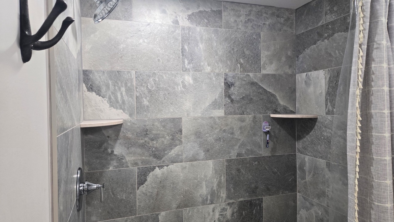 Photo of Bathroom in Anglesea