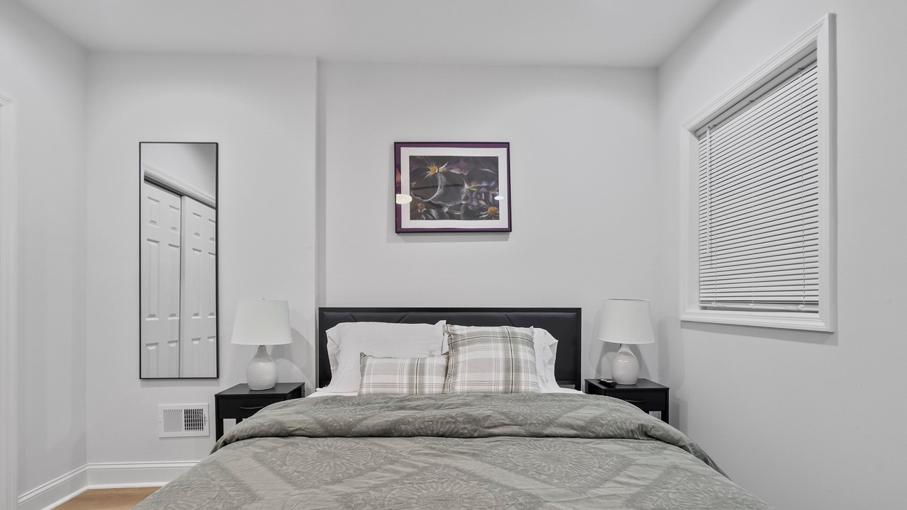 Photo of Bedroom in Downtown Baltimore