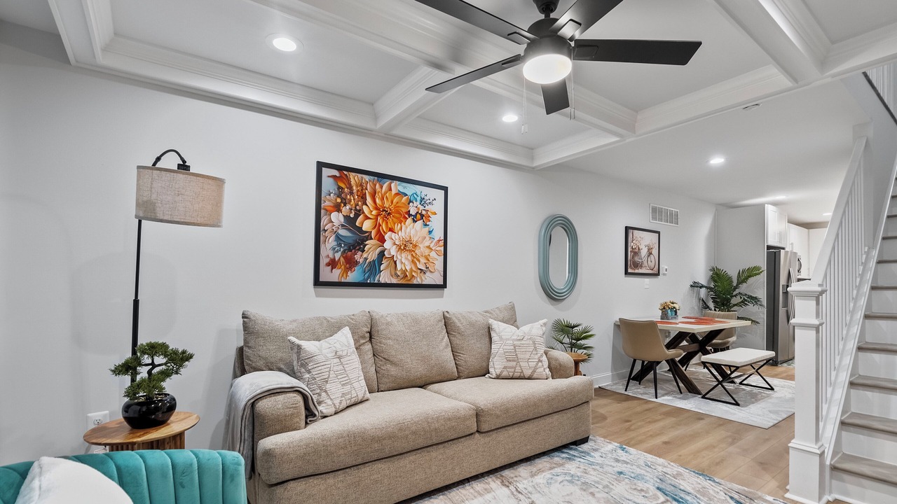 Photo of Livingroom in Downtown Baltimore