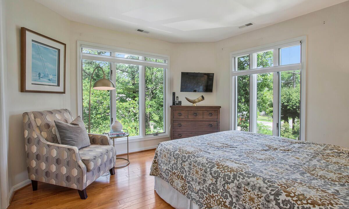 Photo of Bedroom in Shady Side
