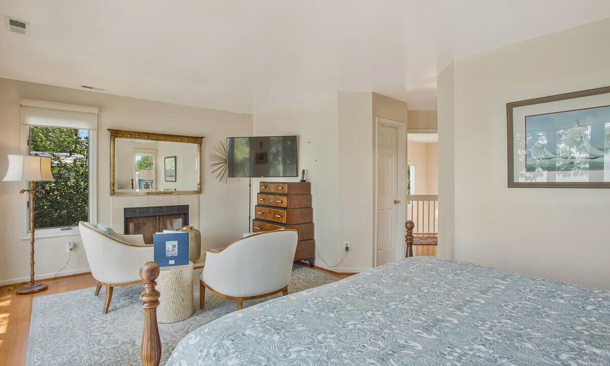 Photo of Bedroom in Shady Side