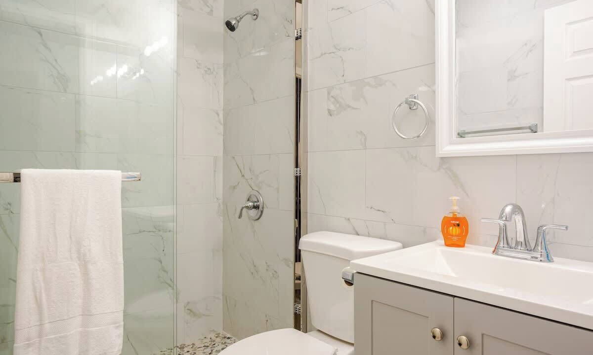 Photo of Bathroom in East Passyunk Crossing