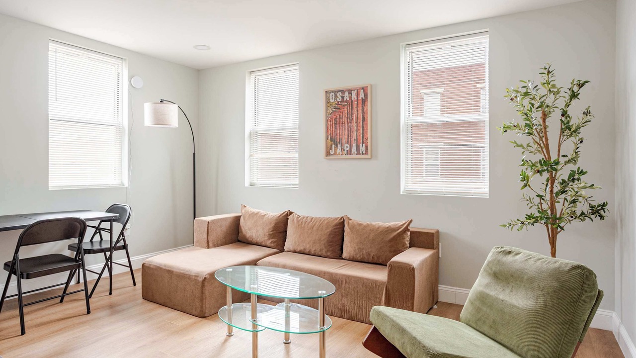 Photo of Livingroom in East Passyunk Crossing