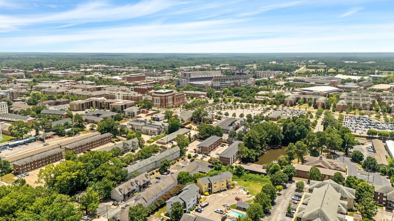 Photo of Outdoor in Auburn