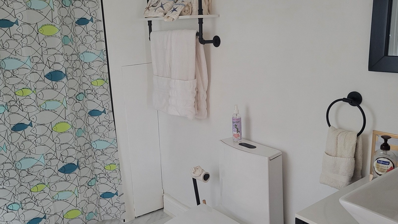 Photo of Bathroom in Belmar