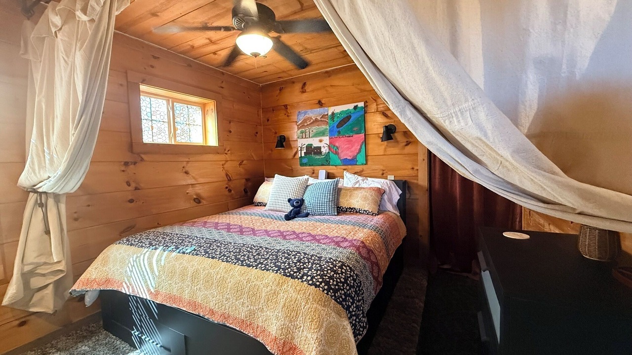 Photo of Bedroom in Mentone