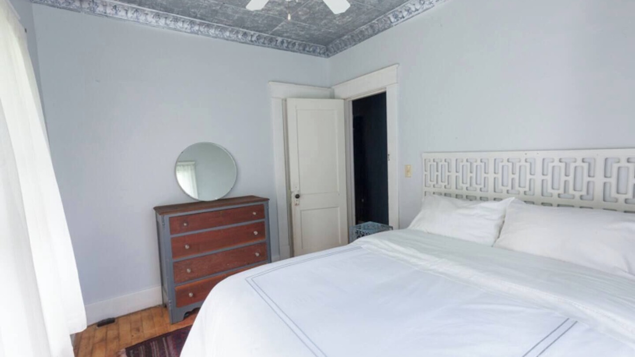 Photo of Bedroom in Brookfield
