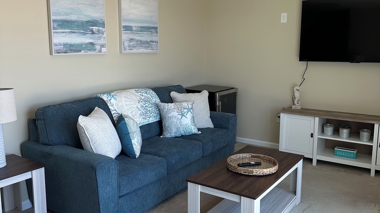 Photo of Livingroom in Beach Haven West