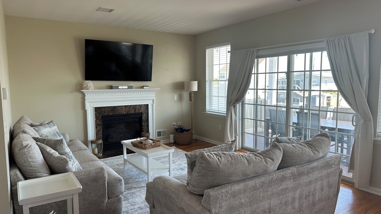 Photo of Livingroom in Beach Haven West