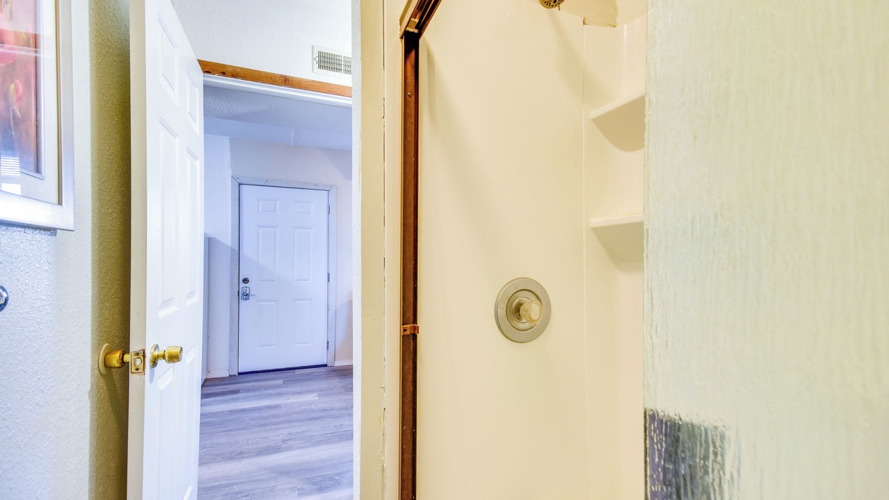 Photo of Bathroom in Stoutsville