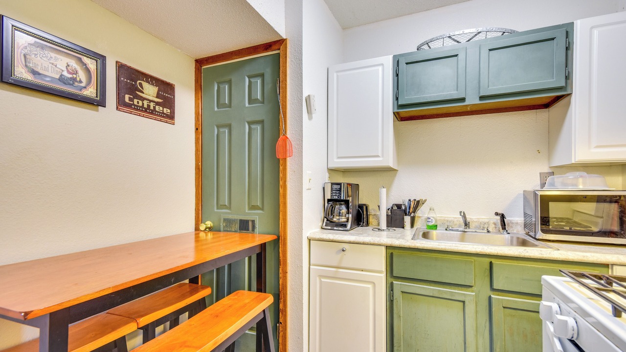 Photo of Kitchen in Stoutsville