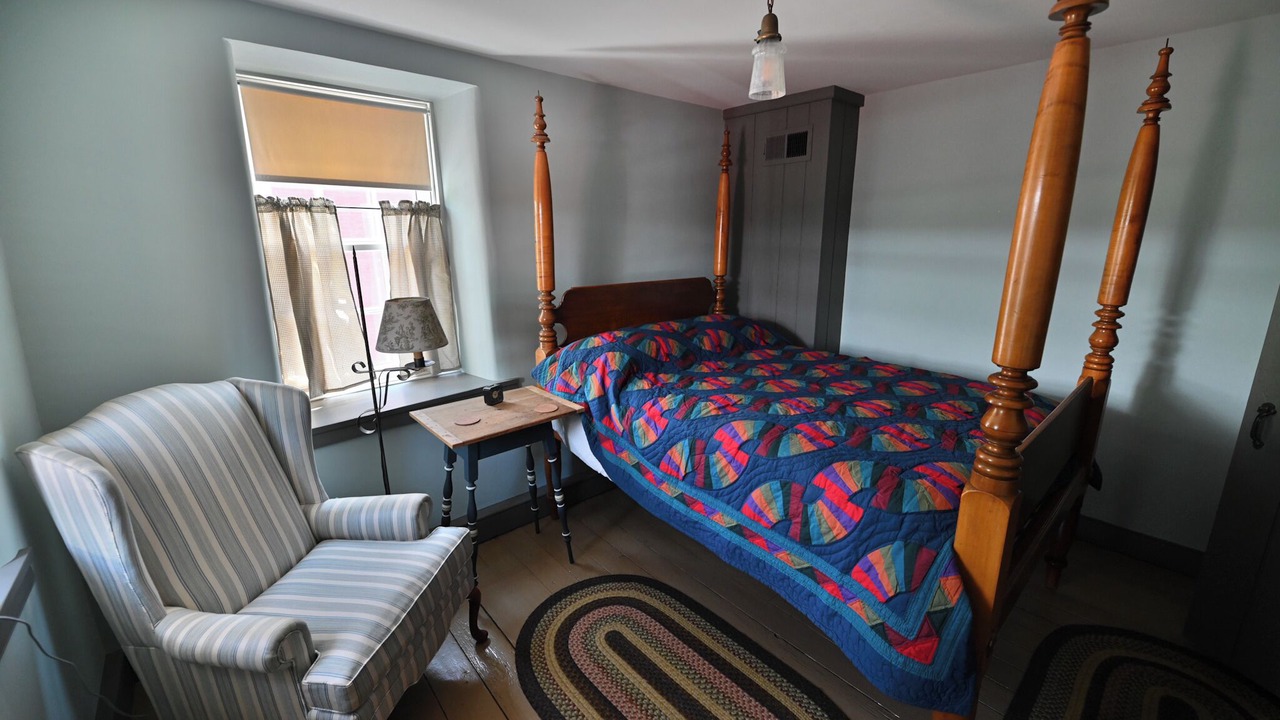 Photo of Bedroom in Glen Rock