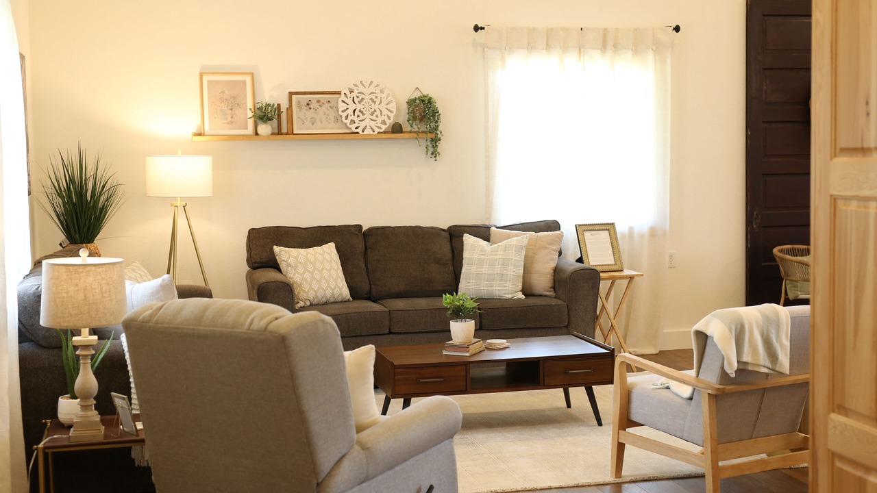 Photo of Livingroom in Excello