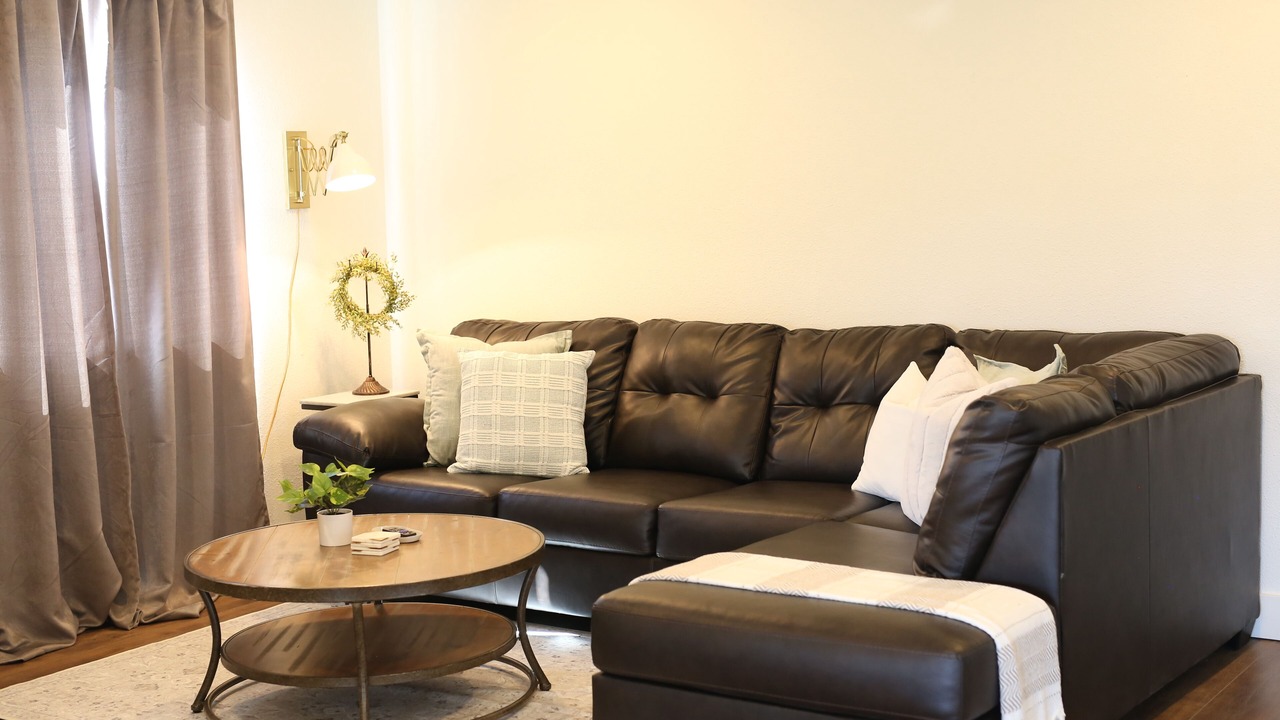 Photo of Livingroom in Excello