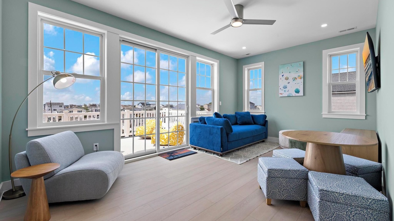 Photo of Livingroom in Mystic Island