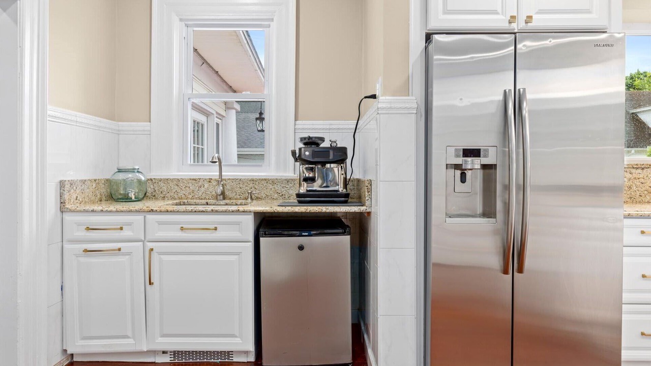 Photo of Kitchen in St. Leonard's Tract