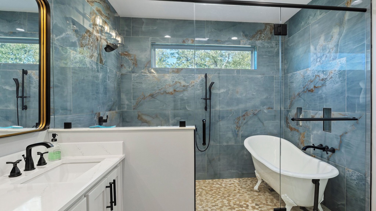 Photo of Bathroom in Crane Hill